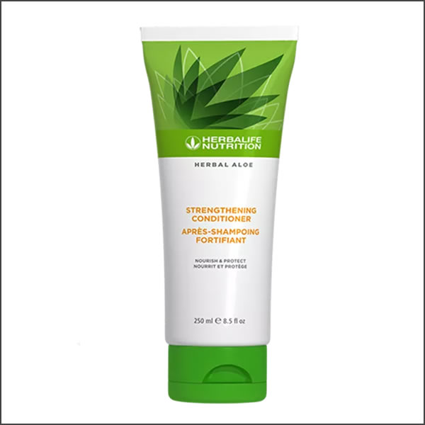Herbal Aloe Strengthening Conditioner